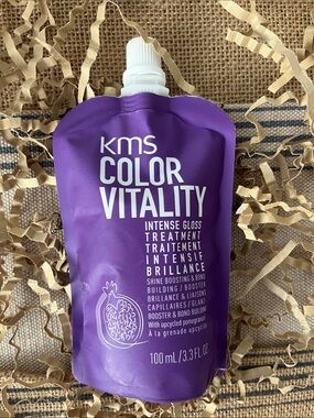 7. KMS Infuses Dull Hair Color And Intense Gloss Treatment 100 ml